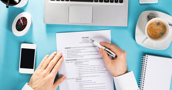 CV bản cứng là gì? Những lưu ý cần nhớ khi nộp CV bản cứng
