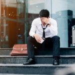 Đừng buông những lời cay đắng này với người đang thất nghiệp