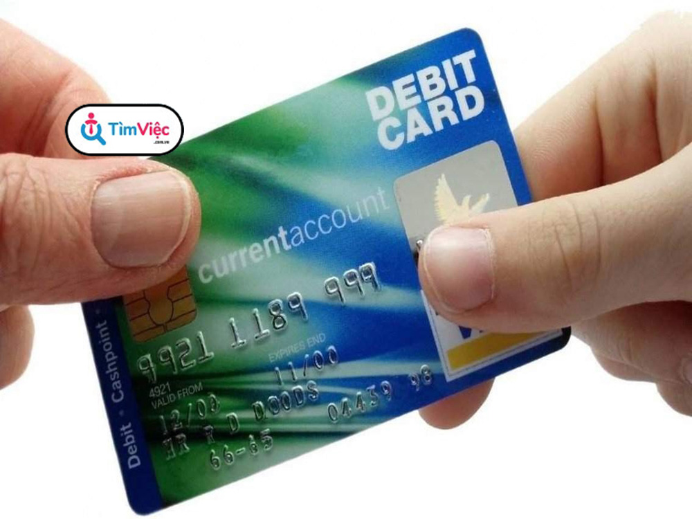 Thẻ Debit là gì? Các chức năng và lợi ích khi dùng Debit Card