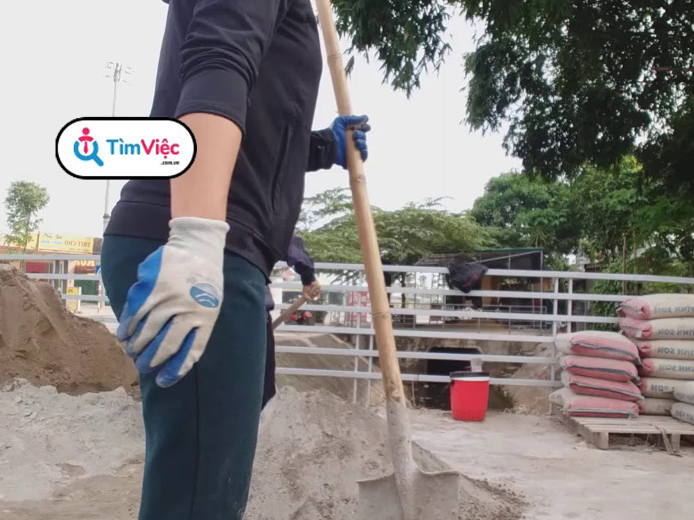 Công việc nặng nhọc độc hại, lao động được trả lương thế nào