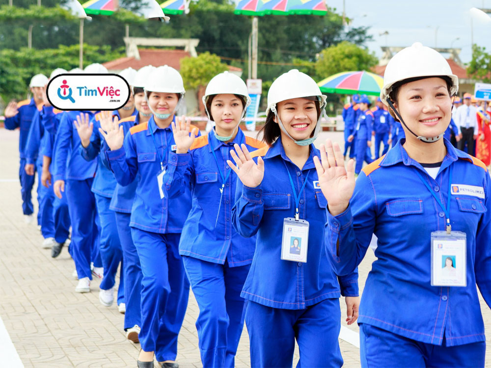 Thông tin mới nhất về mức lương công nhân năm 2021