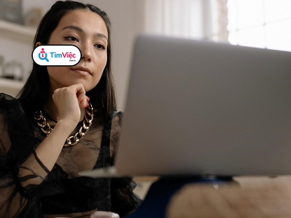 Có nên nhảy việc cuối năm không ? được gì và mất gì ?