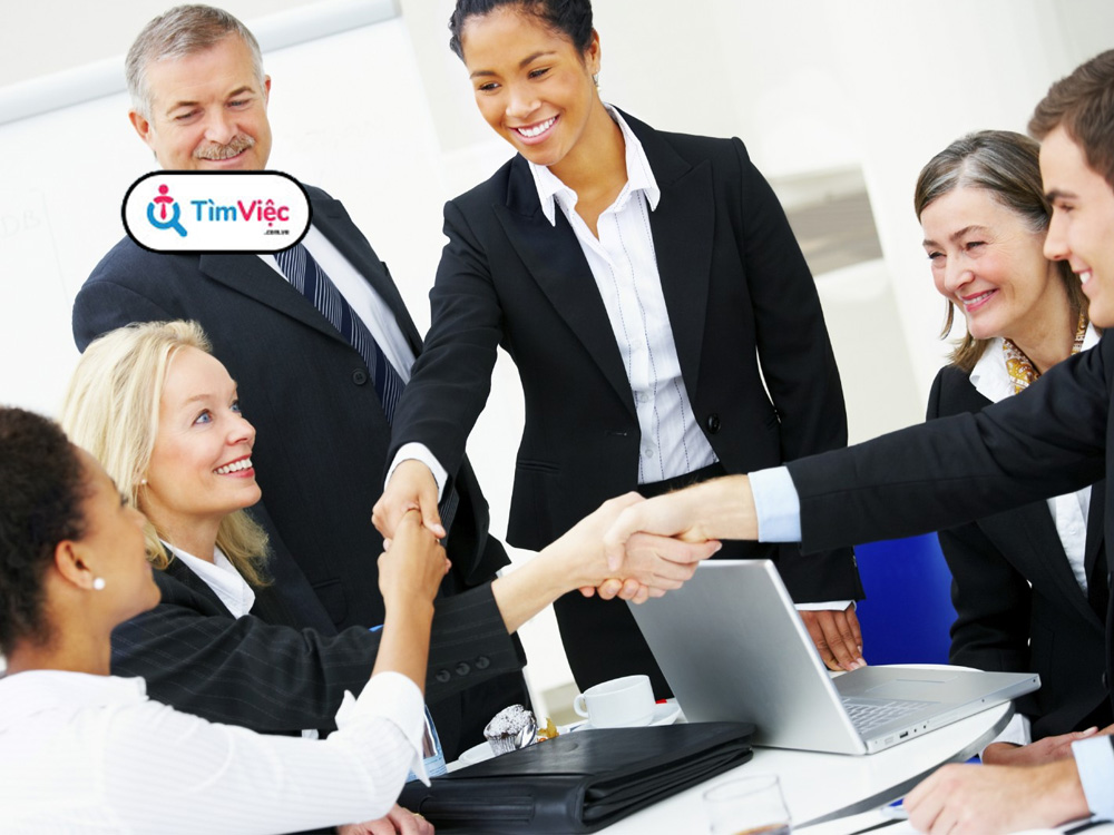 Xây dựng mối quan hệ trong công việc nội bộ đơn giản với 5 cách sau