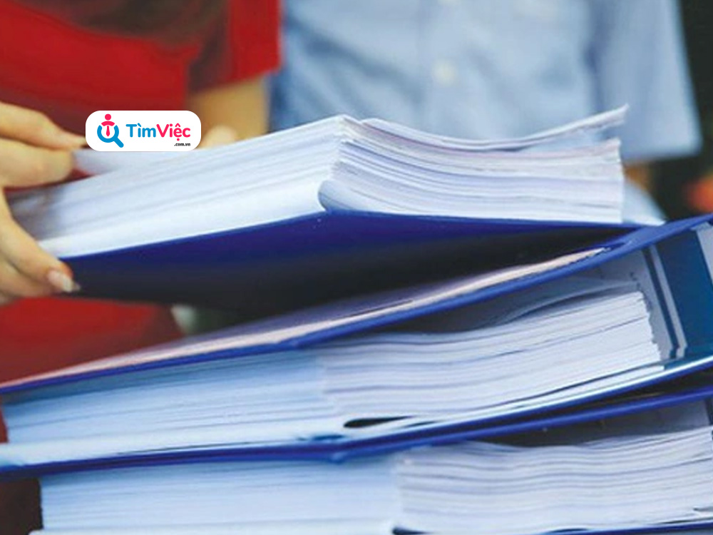 [Chuyện nghề] Nghề làm hồ sơ thầu: Áp lực cân não theo từng dự án, deadline triền miên, hồ sơ chất núi và nỗi sợ đổ bể vào phút chót