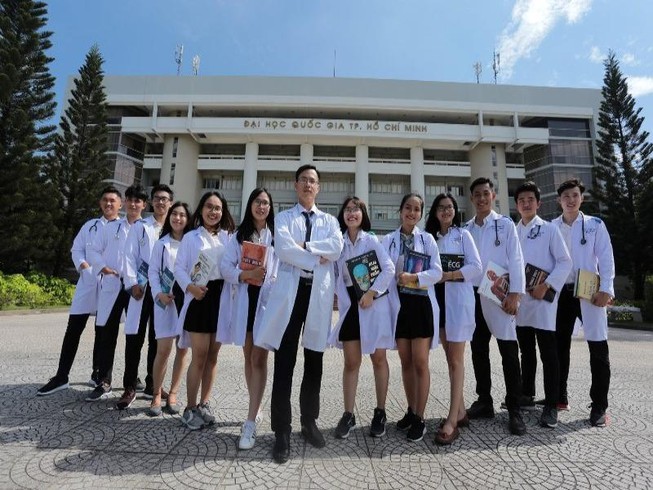 Khoa y Đại học Quốc Gia Thành phố Hồ Chí Minh: Điểm thi tuyển sinh và cơ hội việc làm - Ảnh 3