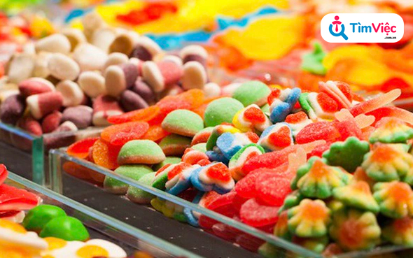 Công việc ‘ngọt ngào’ nhất thế giới: Nếm thử 3.500 chiếc kẹo mỗi tháng, thu nhập 78.000 USD/năm - Ảnh 1