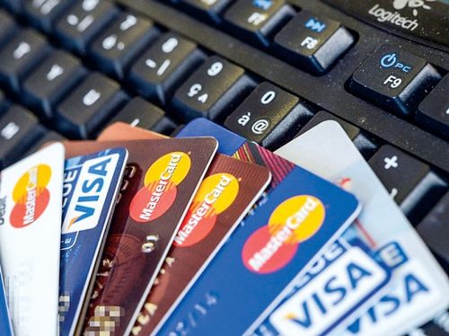 Thẻ tín dụng là gì? Lưu ý dùng thẻ đen để không dính bẫy tài chính - Ảnh 4