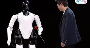 Robot hình người đầu tiên của Xiaomi: Cao 1m77, biết cả võ kungfu