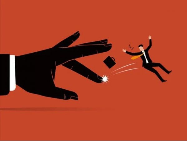 Ông chủ sa thải trưởng phòng, giữ lại lái xe ‘lão làng’ cùng lời nhắn: ‘Khi áp lực thủy triều kéo đến, một số người bị sóng đánh tan tác, chỉ có thành thạo MỘT NGHỀ mới là phao cứu sinh’