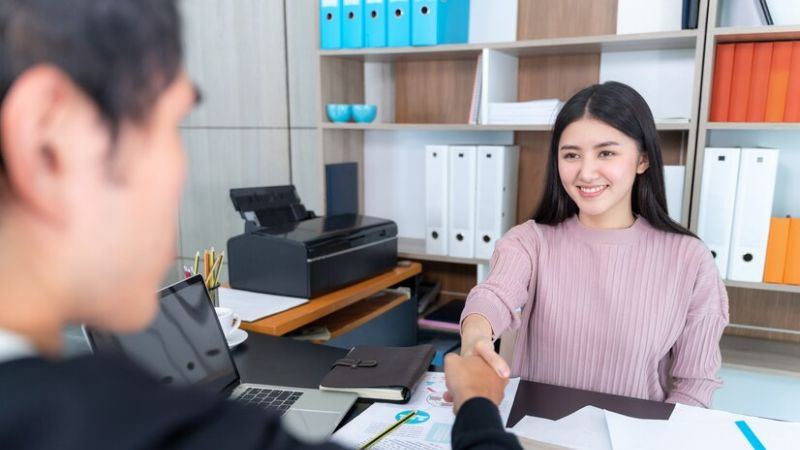 B&iacute; Quyết Giới Thiệu Bản Th&acirc;n Ấn Tượng Khi Phỏng Vấn - Ảnh 9