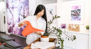 Tìm Lại Bình Yên: Những Phương Pháp Sống Chậm Giúp Cân Bằng Cuộc Sống