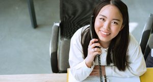 Bí quyết thay đổi thói quen sinh hoạt cho những người 'ham việc'