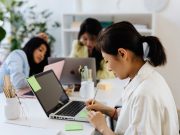 10 Dấu Hiệu Rõ Ràng Cho Thấy Đã Đến Lúc Bạn Nên Thay Đổi Công Việc