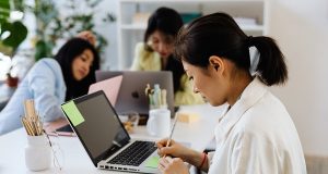 10 Dấu Hiệu Rõ Ràng Cho Thấy Đã Đến Lúc Bạn Nên Thay Đổi Công Việc