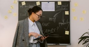 Nghệ thuật giải quyết bất đồng quan điểm hiệu quả nơi công sở